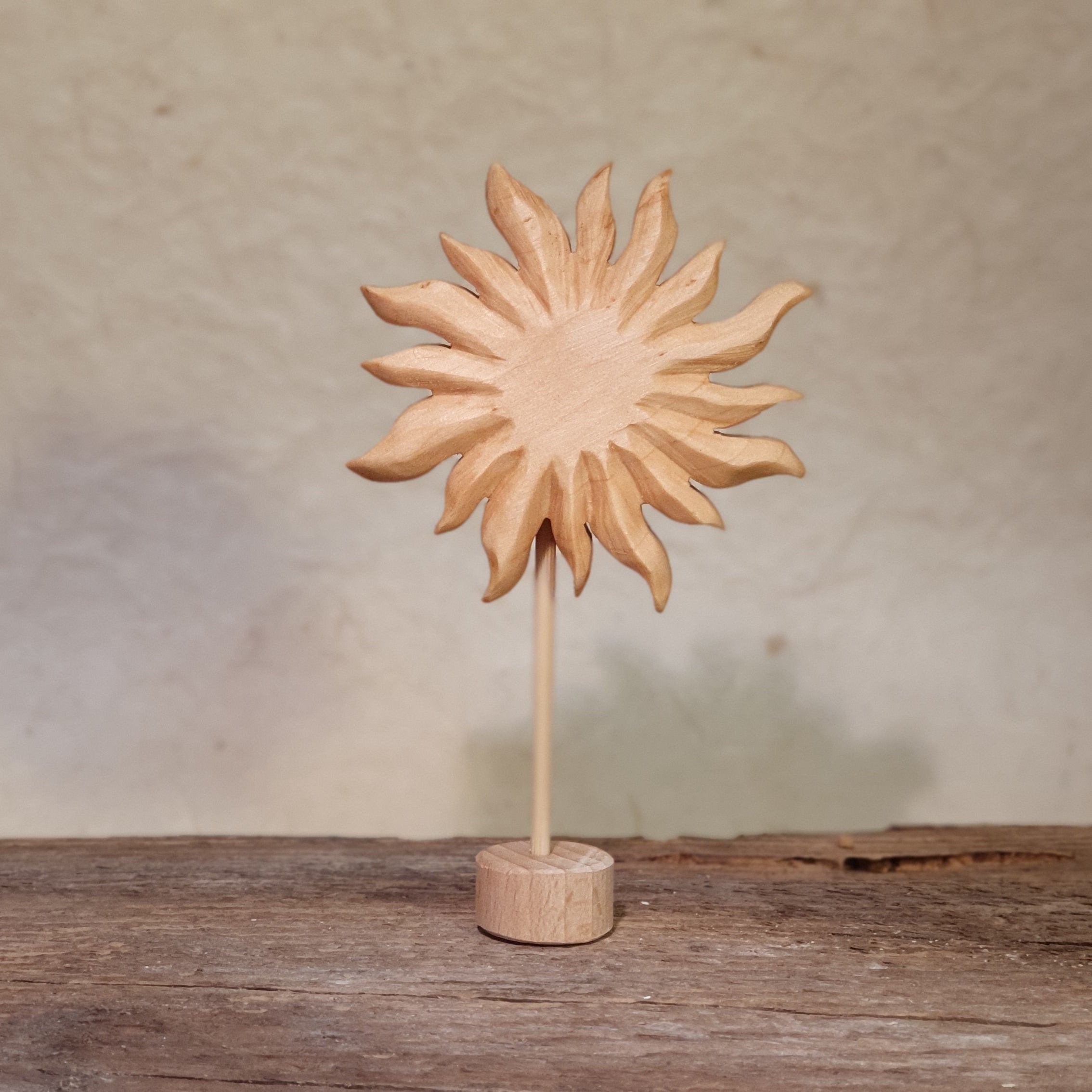 Sonne Höhe ca 9,5cm geölt