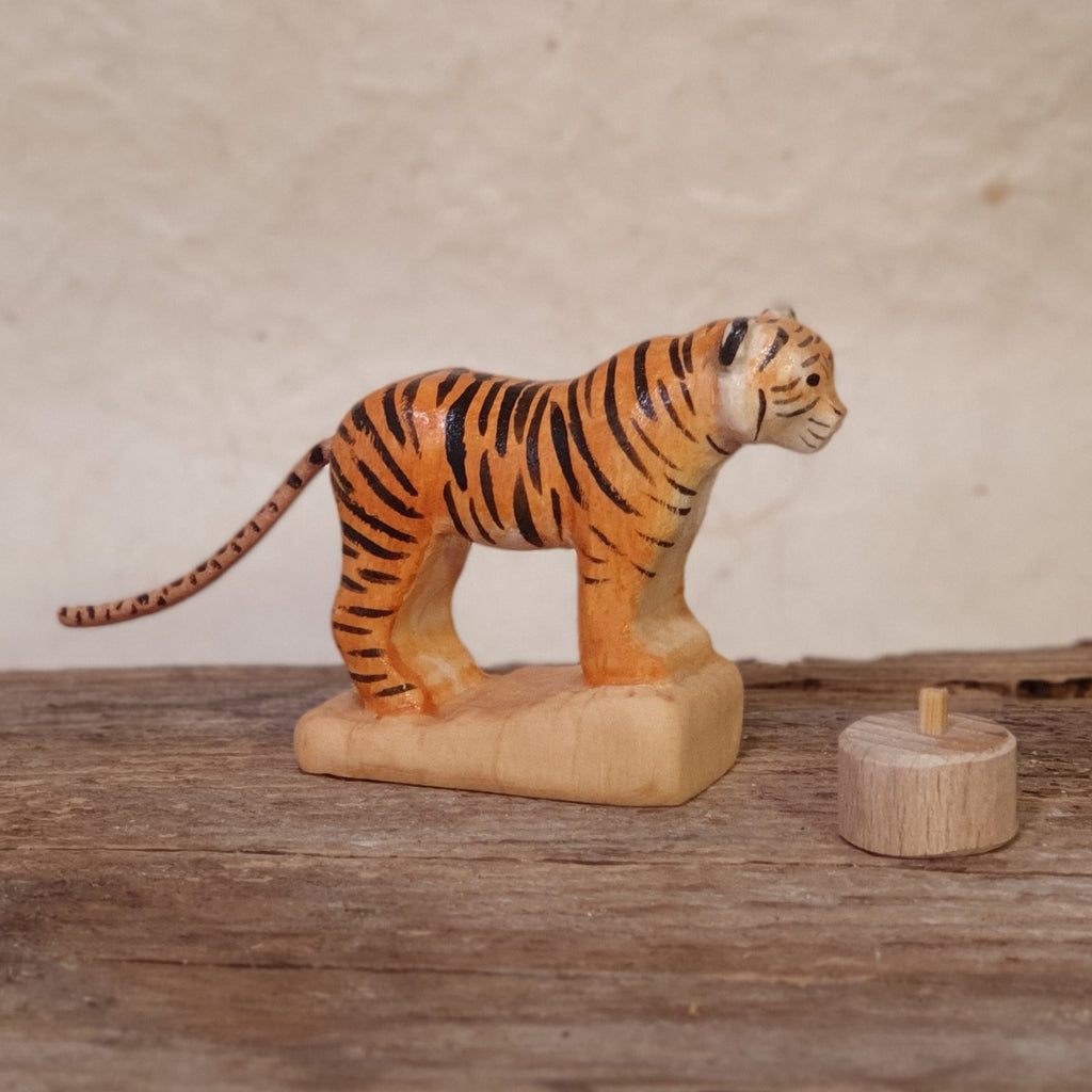 Löwe, Jaguar, Tiger geölt ca 5cm