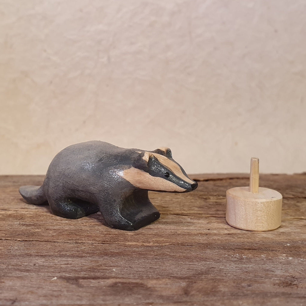 Dachs geölt oder bemalt