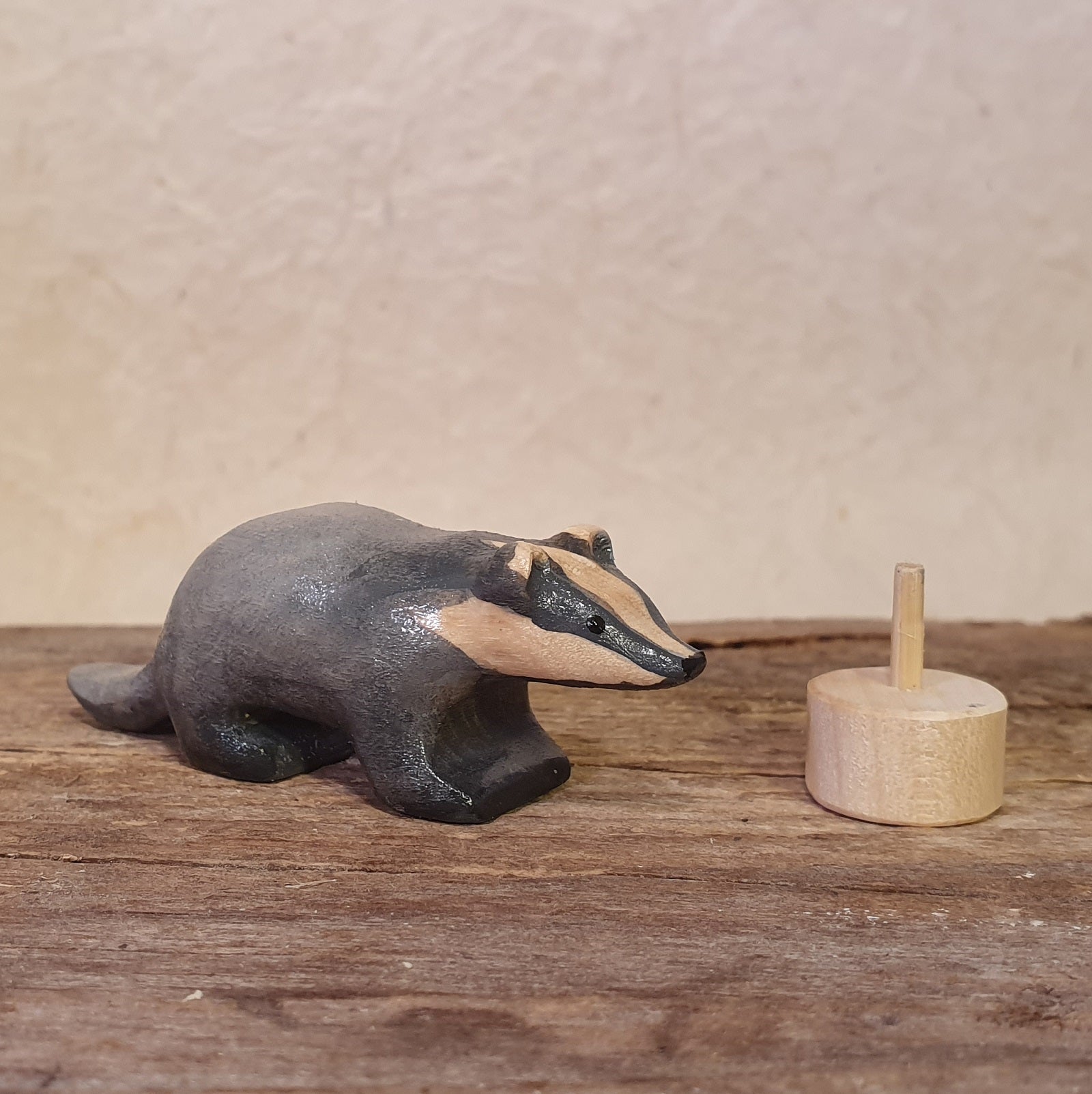 Dachs geölt oder bemalt