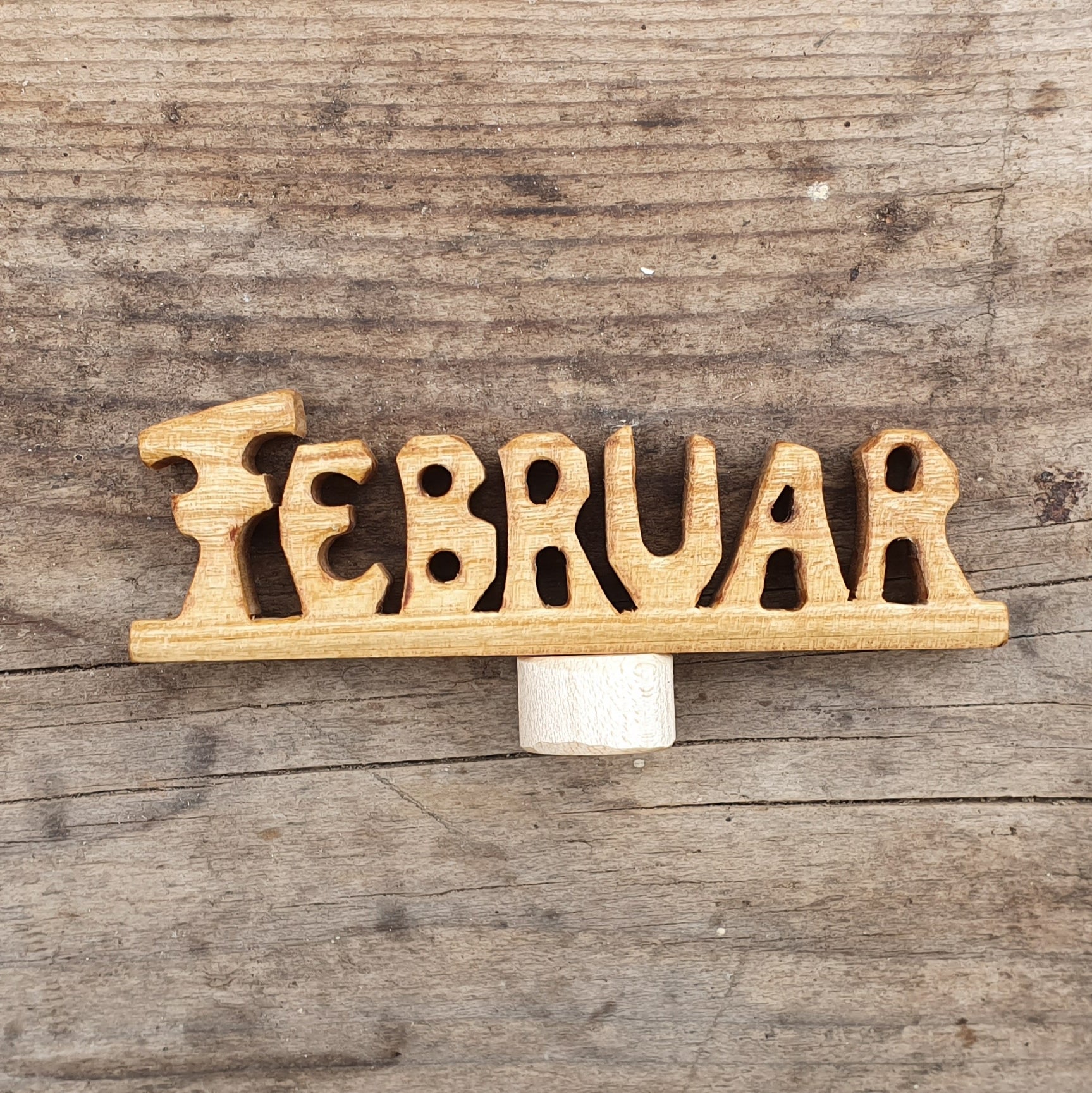 Schriftzug Monate und Jahreszeiten