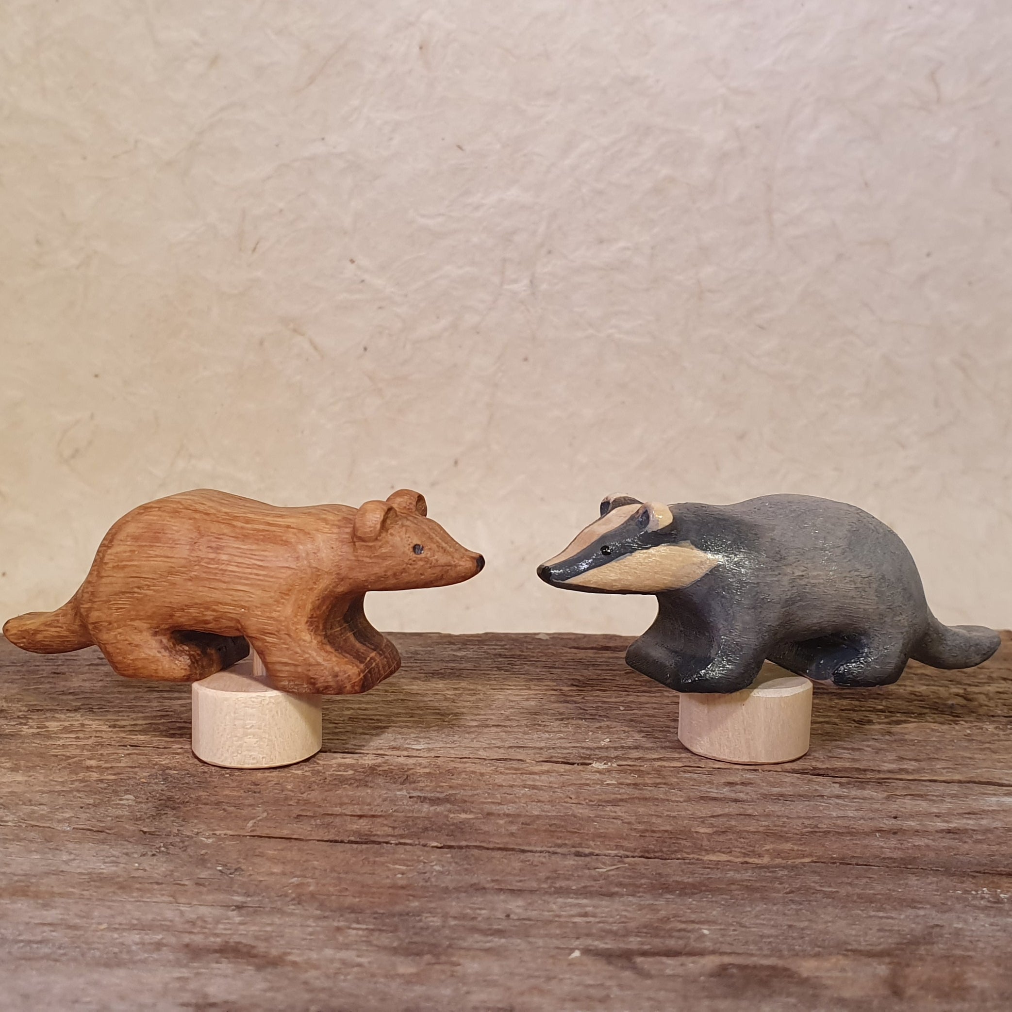 Dachs geölt oder bemalt