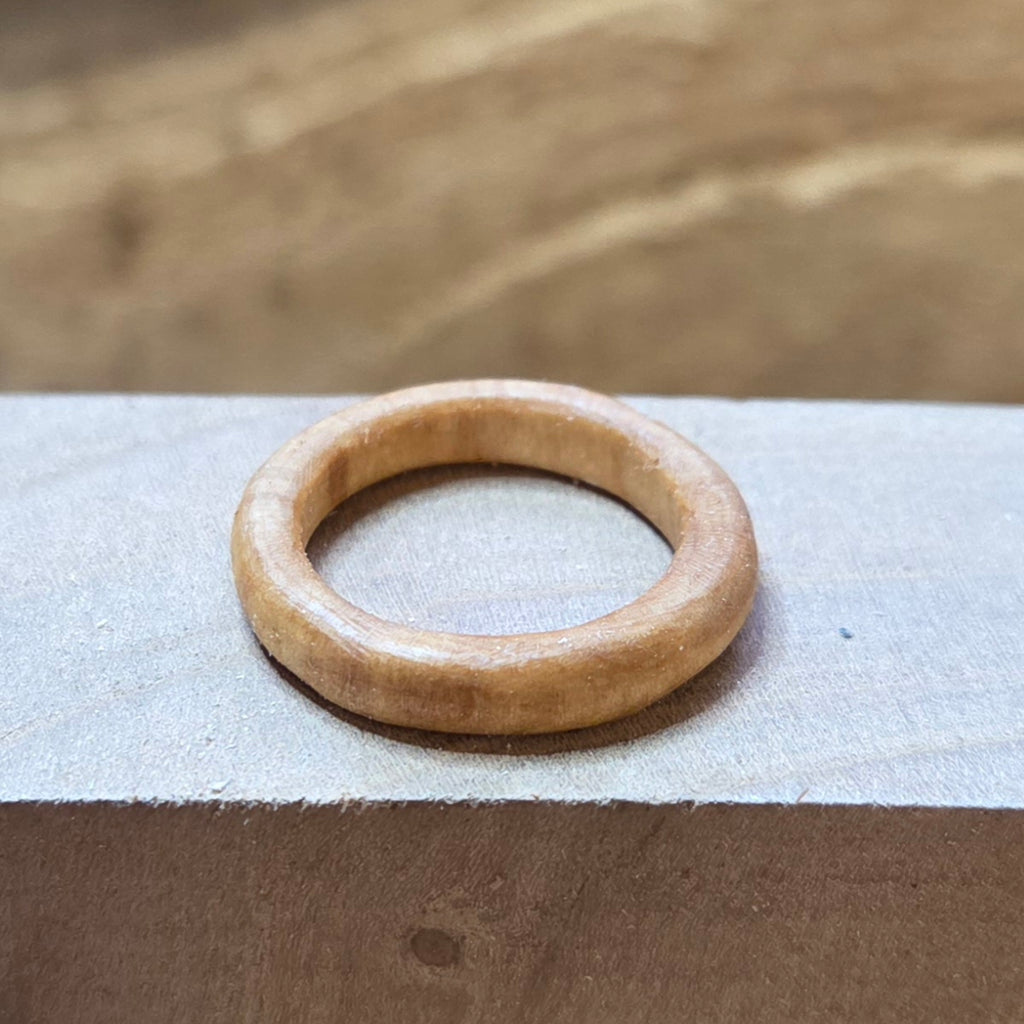 Heilige Luci, "eine Figur viele Geschichten" ca 8cm bemalt