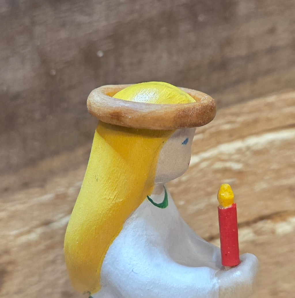 Heilige Luci, "eine Figur viele Geschichten" ca 8cm bemalt