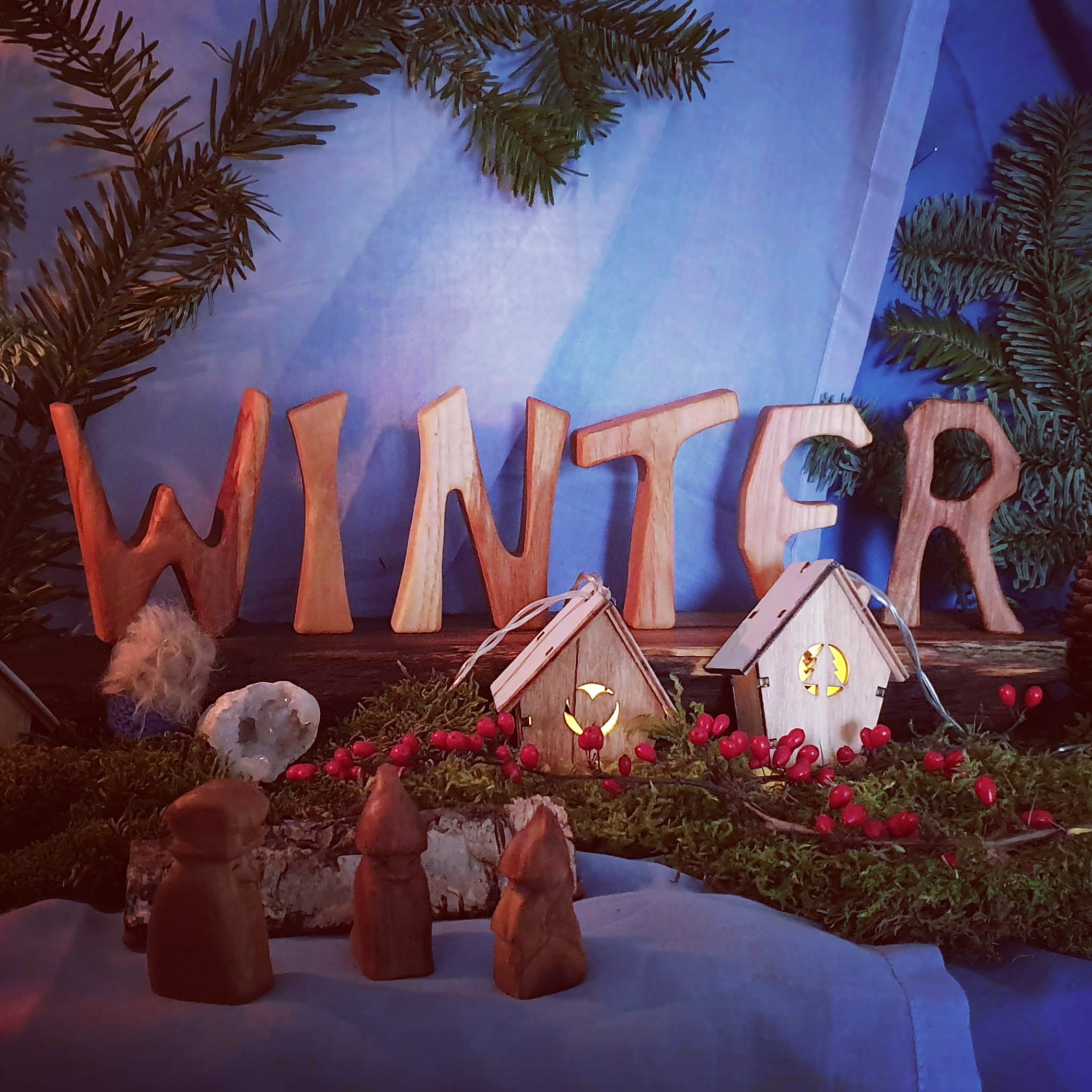 Buchstaben ca 8cm geölt